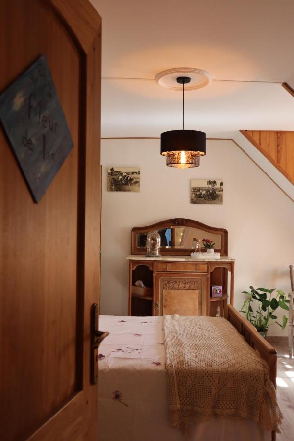 Kleene Geluk - Chambres Et Table D'Hotes Saint-Jans-Cappel Kültér fotó